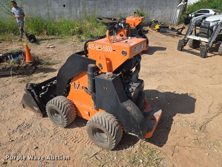 image for item EW8550 2020 McLaughlin Bush Ranger H compact utility loader