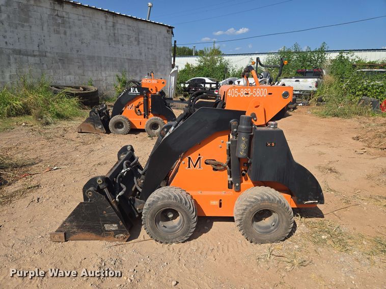 image for item EW8550 2020 McLaughlin Bush Ranger H compact utility loader