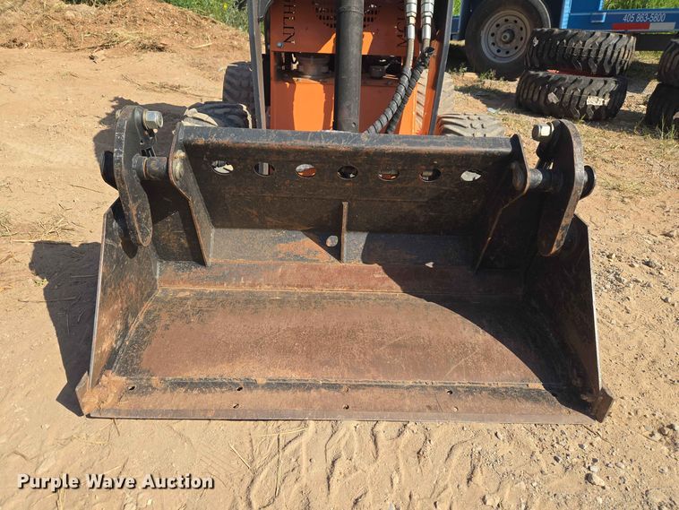 image for item EW8550 2020 McLaughlin Bush Ranger H compact utility loader