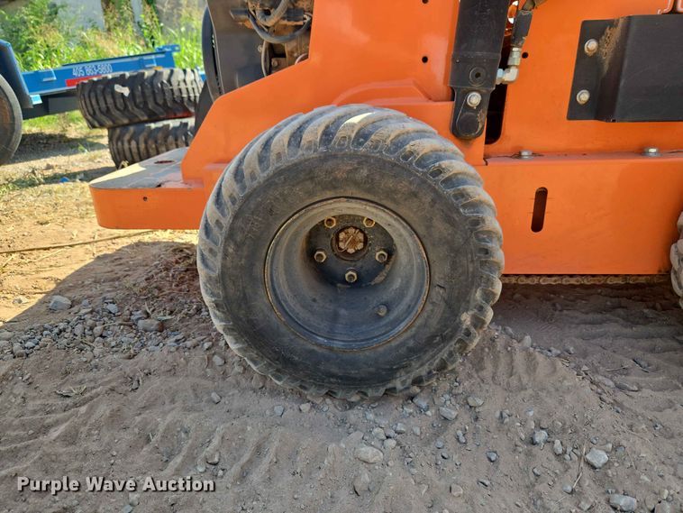 image for item EW8550 2020 McLaughlin Bush Ranger H compact utility loader