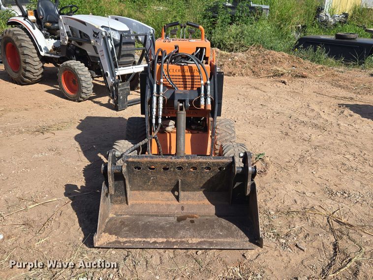 image for item EW8551 2020 McLaughlin Outalw D compact utility loader
