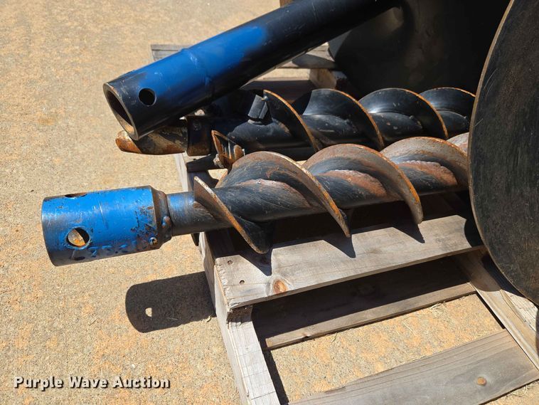image for item EW8575 Compact utility loader augers