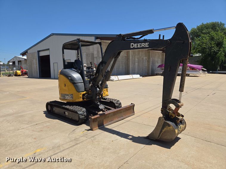 image for item EW8576 2020 John Deere 35G mini excavator