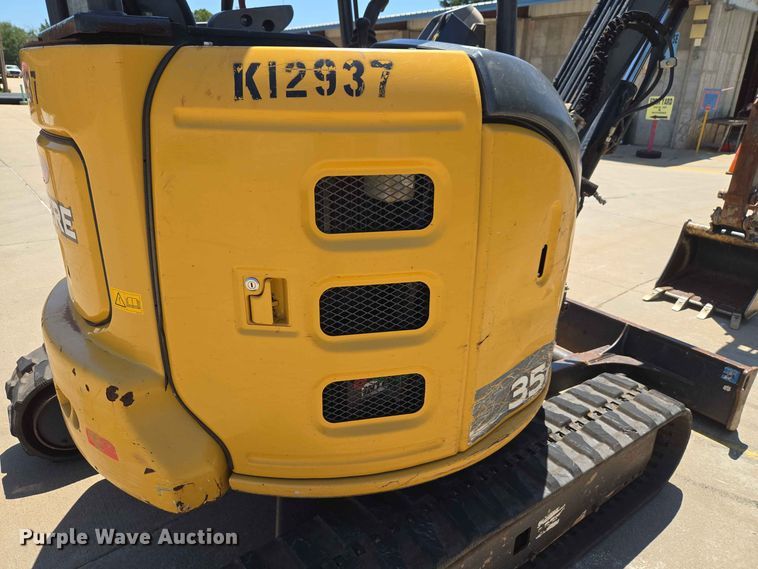 image for item EW8576 2020 John Deere 35G mini excavator