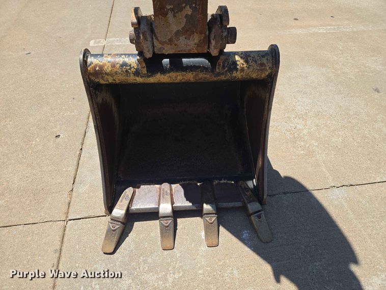 image for item EW8576 2020 John Deere 35G mini excavator