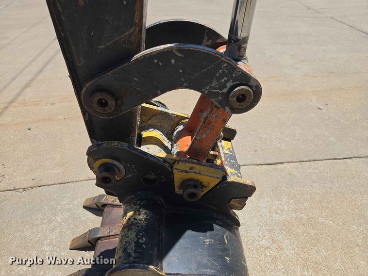 image for item EW8576 2020 John Deere 35G mini excavator