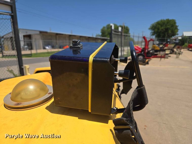 image for item EW8577 2018 AMMANN RAMMEX 1575 trench compactor