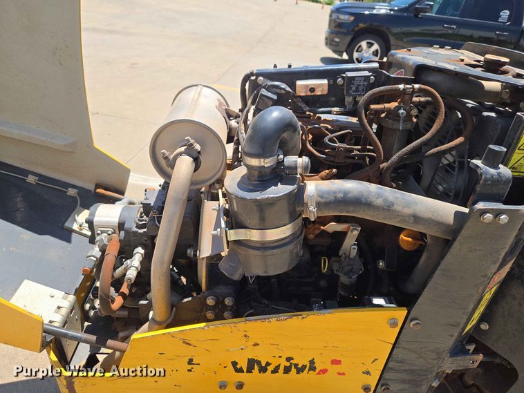 image for item EW8577 2018 AMMANN RAMMEX 1575 trench compactor