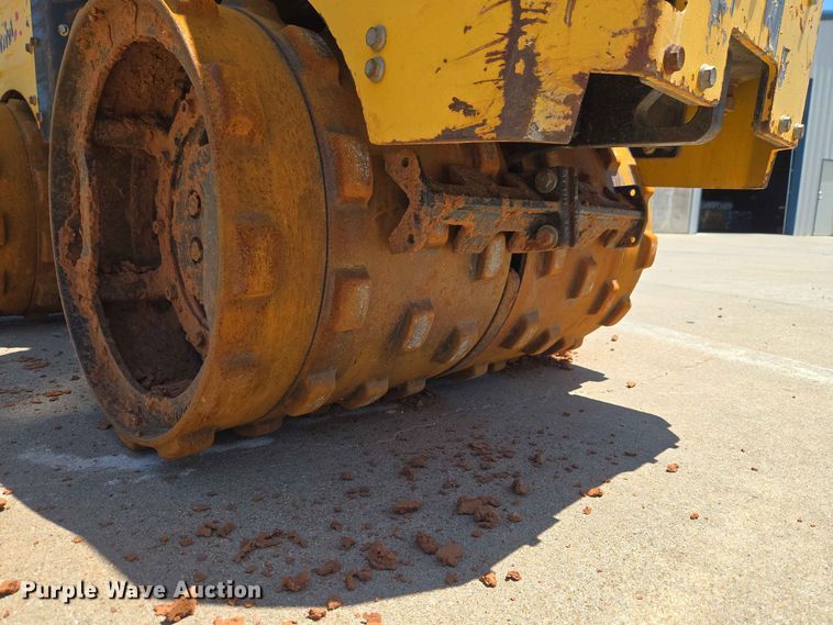 image for item EW8577 2018 AMMANN RAMMEX 1575 trench compactor
