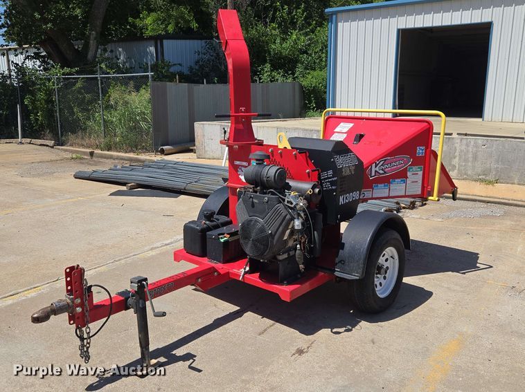 image for item EW8578 BARRETO 3107C wood chipper