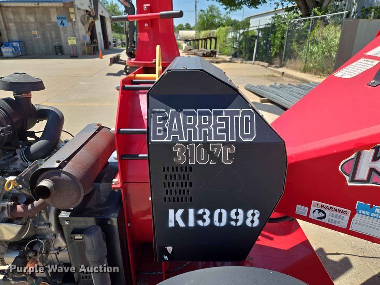 image for item EW8578 BARRETO 3107C wood chipper
