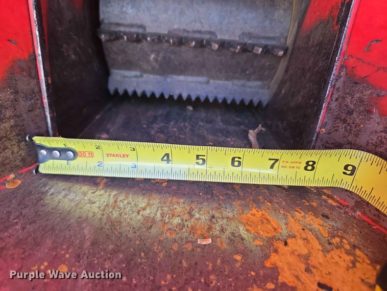 image for item EW8578 BARRETO 3107C wood chipper