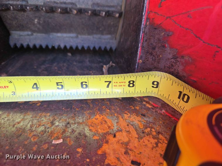 image for item EW8578 BARRETO 3107C wood chipper
