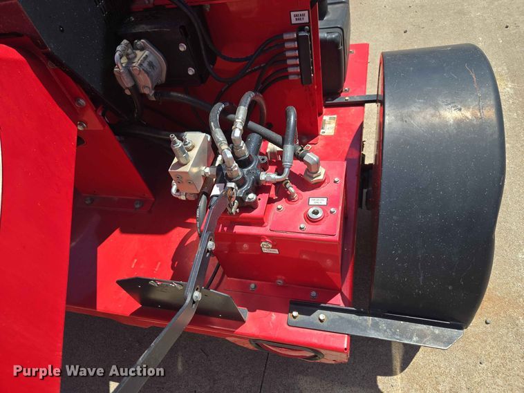 image for item EW8579 2020 BERRETO 3107C wood chipper