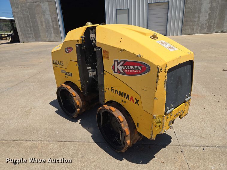 image for item EW8580 2018 AMMANN RAMMAX 1575 trench compactor