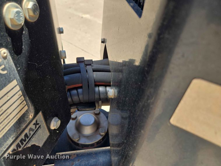 image for item EW8580 2018 AMMANN RAMMAX 1575 trench compactor