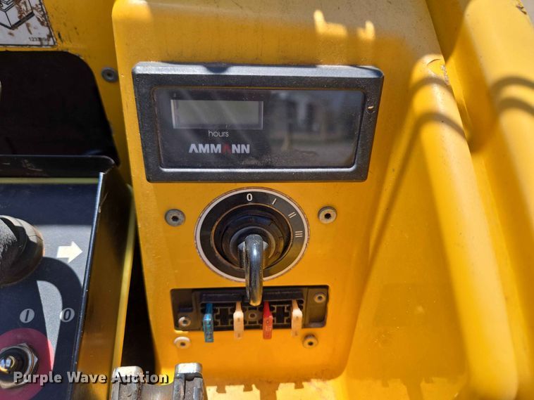image for item EW8580 2018 AMMANN RAMMAX 1575 trench compactor