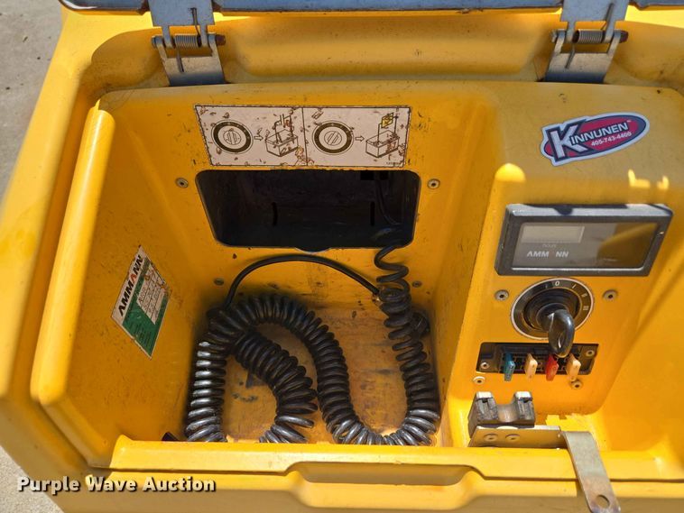 image for item EW8580 2018 AMMANN RAMMAX 1575 trench compactor