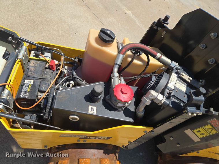 image for item EW8580 2018 AMMANN RAMMAX 1575 trench compactor