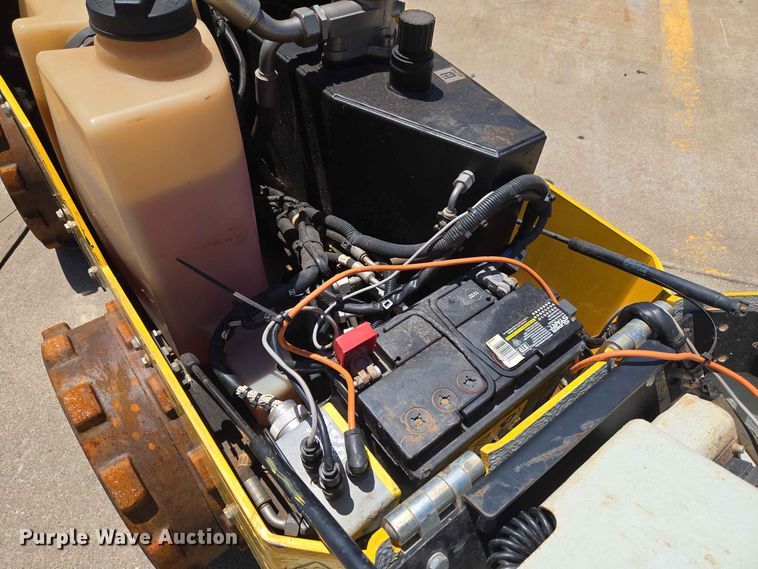 image for item EW8580 2018 AMMANN RAMMAX 1575 trench compactor