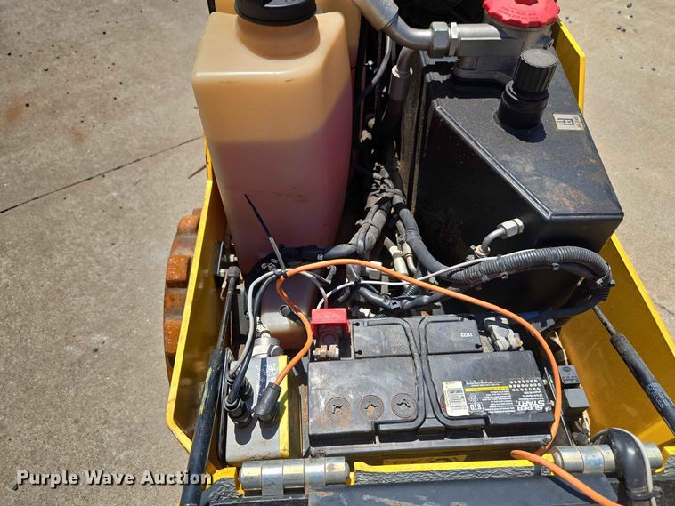 image for item EW8580 2018 AMMANN RAMMAX 1575 trench compactor