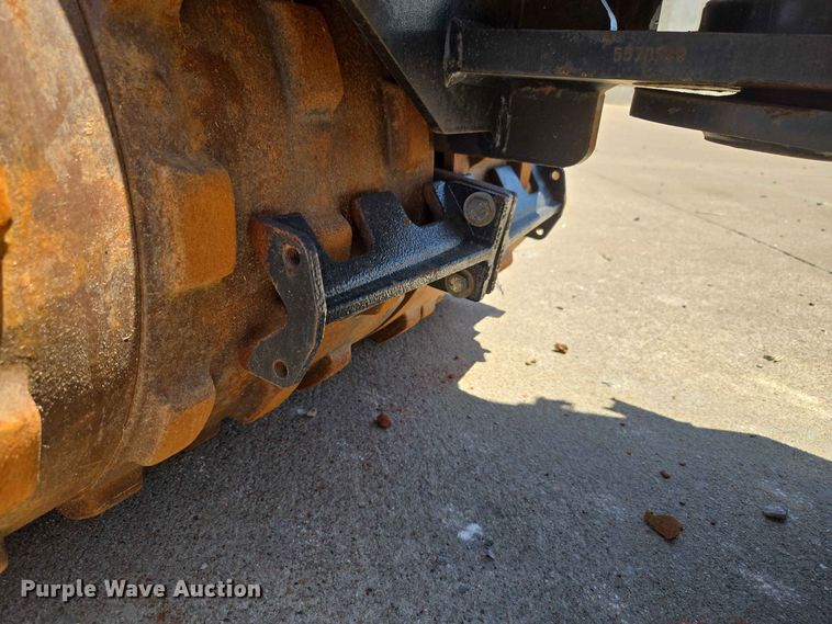 image for item EW8580 2018 AMMANN RAMMAX 1575 trench compactor