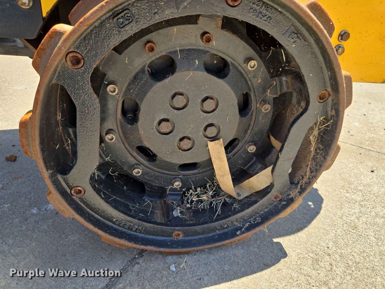image for item EW8580 2018 AMMANN RAMMAX 1575 trench compactor