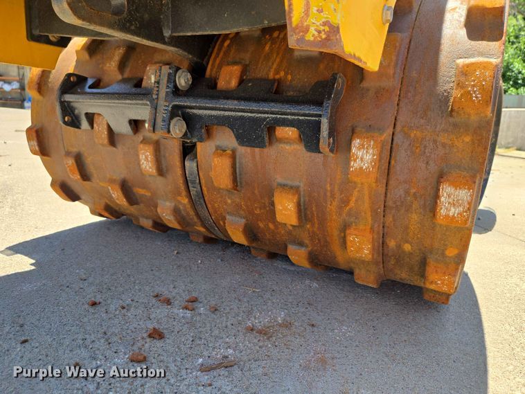 image for item EW8580 2018 AMMANN RAMMAX 1575 trench compactor