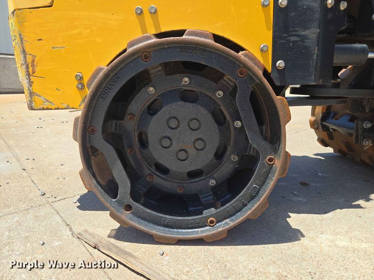 image for item EW8580 2018 AMMANN RAMMAX 1575 trench compactor