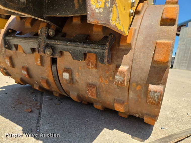 image for item EW8580 2018 AMMANN RAMMAX 1575 trench compactor