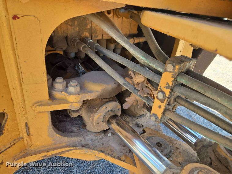 image for item EW8604 1995 Case 580L backhoe