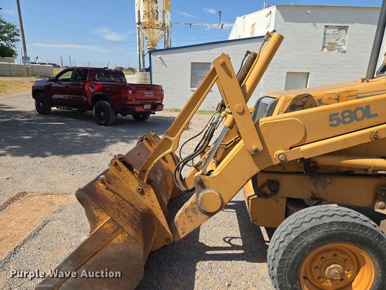 image for item EW8604 1995 Case 580L backhoe