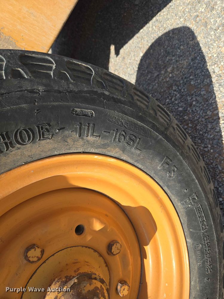 image for item EW8604 1995 Case 580L backhoe
