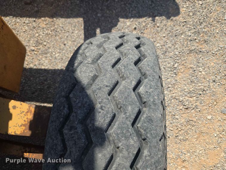 image for item EW8604 1995 Case 580L backhoe