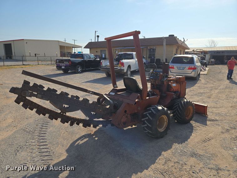 image for item EW8609 1980 Ditch Witch 2300 trencher