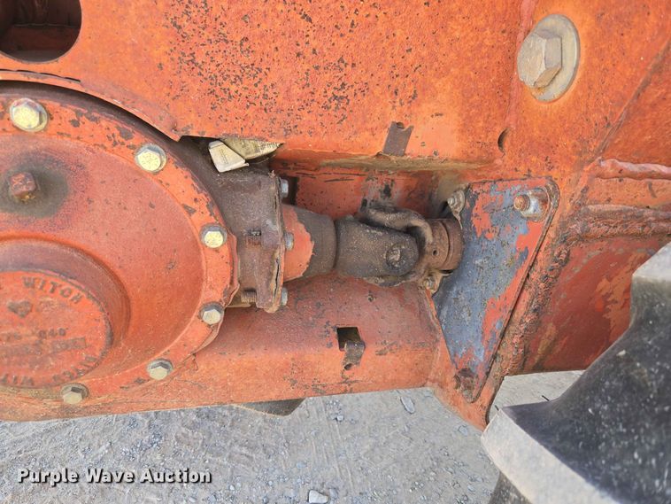 image for item EW8609 1980 Ditch Witch 2300 trencher