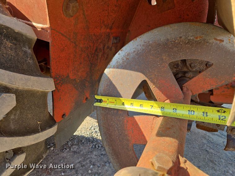 image for item EW8609 1980 Ditch Witch 2300 trencher