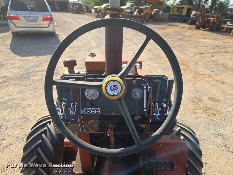image for item EW8609 1980 Ditch Witch 2300 trencher