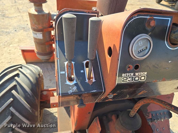 image for item EW8609 1980 Ditch Witch 2300 trencher