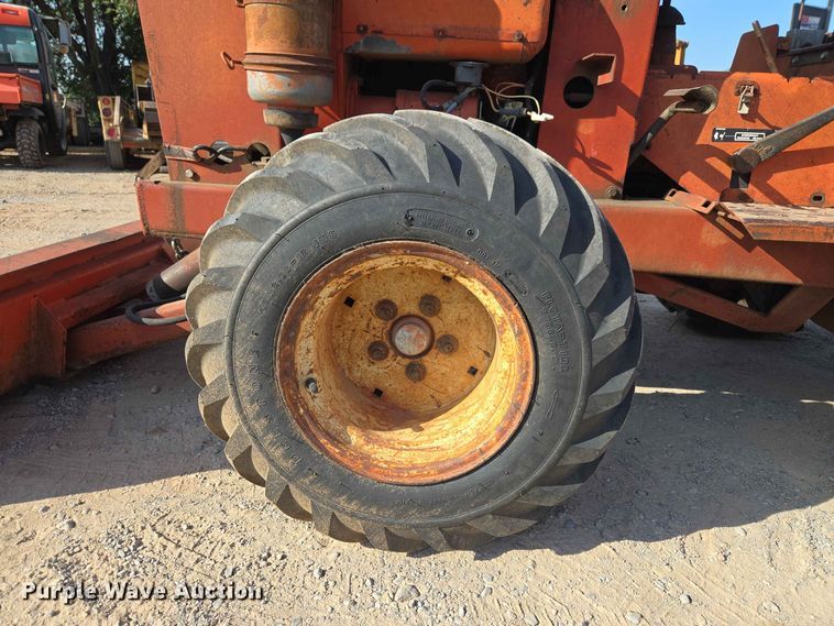image for item EW8609 1980 Ditch Witch 2300 trencher