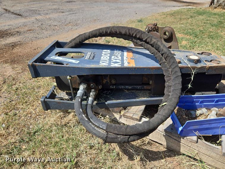image for item EW8615 Kubota KXB450F breaker