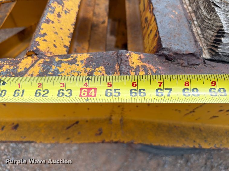 image for item EW8634 2015 Belshe equipment trailer
