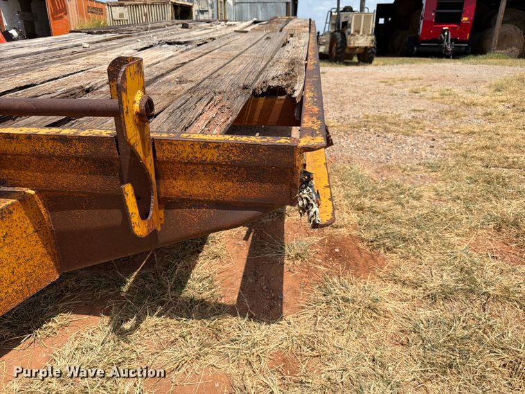 image for item EW8634 2015 Belshe equipment trailer