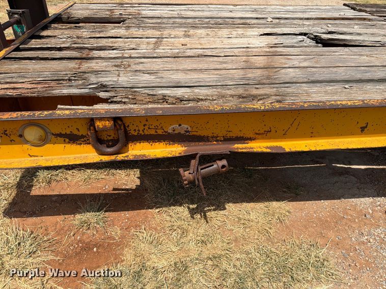 image for item EW8634 2015 Belshe equipment trailer