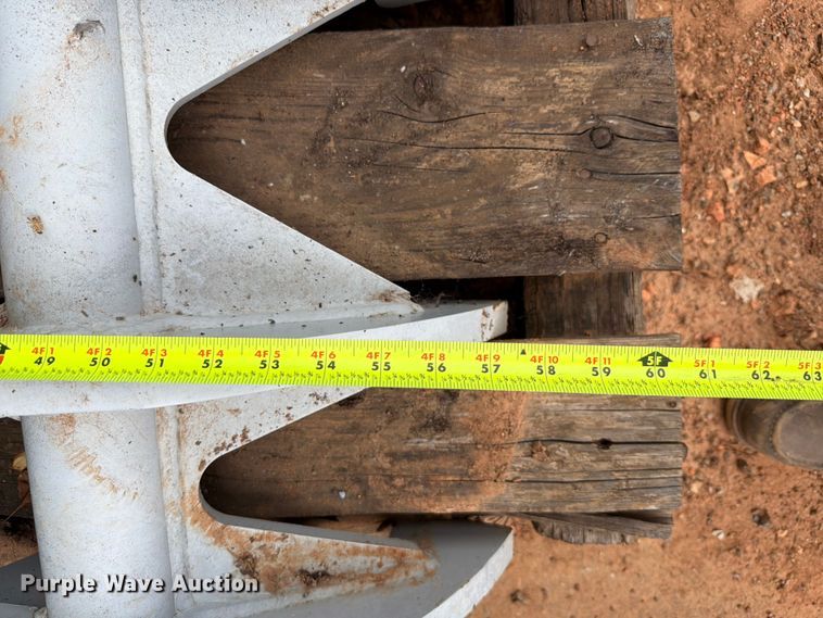 image for item EX2555 Furukawa MT40x55 excavator hydraulic thumb