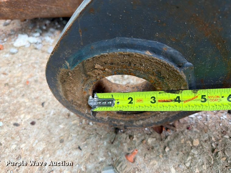 image for item EX2557 Strickland excavator hydraulic thumb
