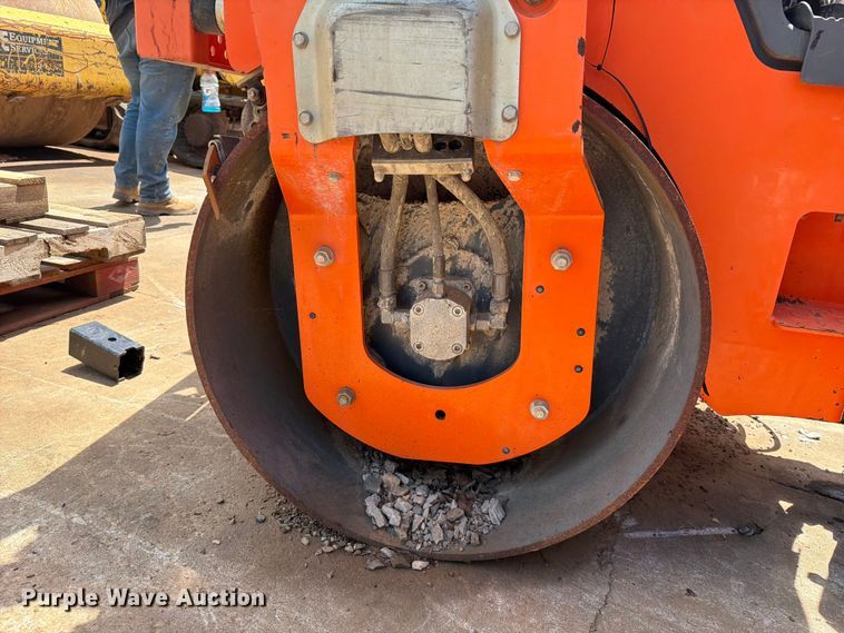 image for item EX2558 2018 Hamm HD12VV double drum vibratory roller