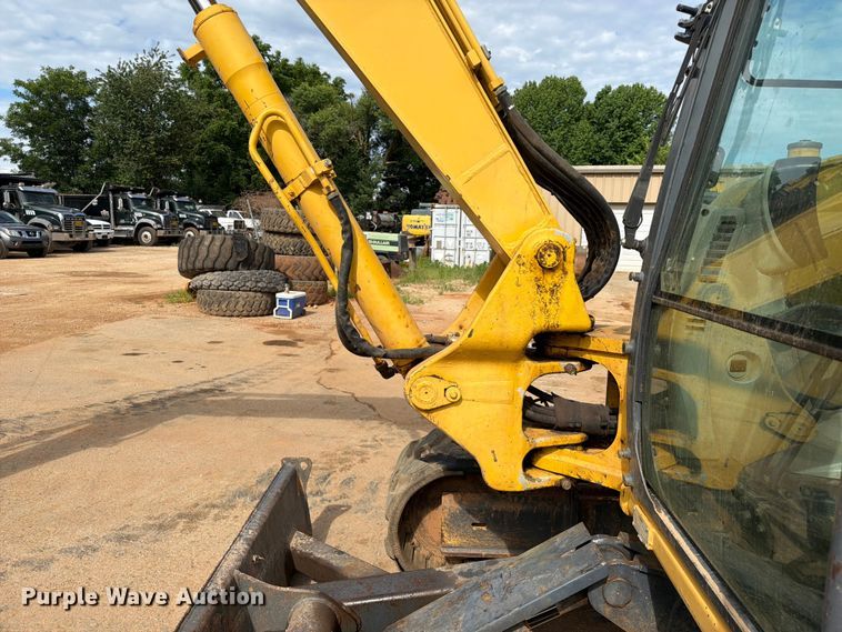 image for item EX2560 2014 Kobelco SK85CS mini excavator