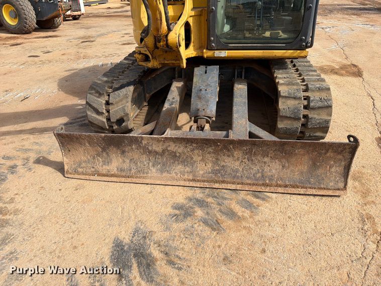 image for item EX2560 2014 Kobelco SK85CS mini excavator
