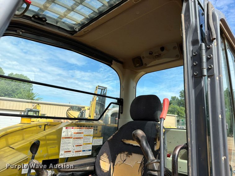 image for item EX2560 2014 Kobelco SK85CS mini excavator